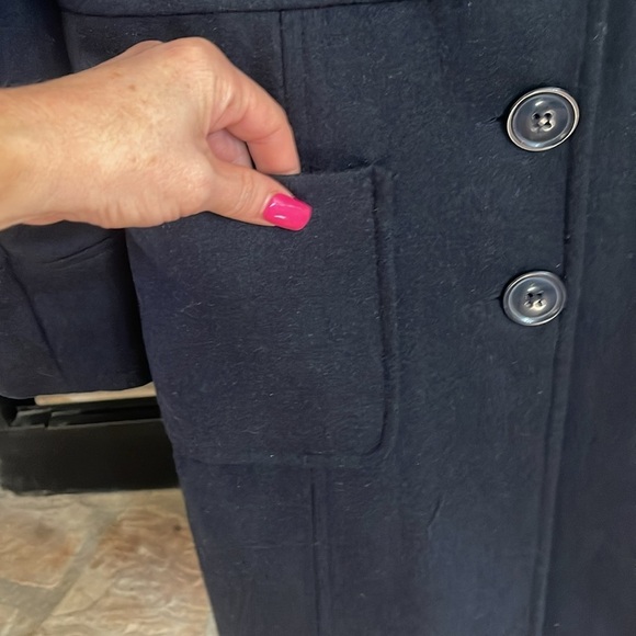 CoffeeShop black wool button down coat. Size Medium - Picture 5 of 9